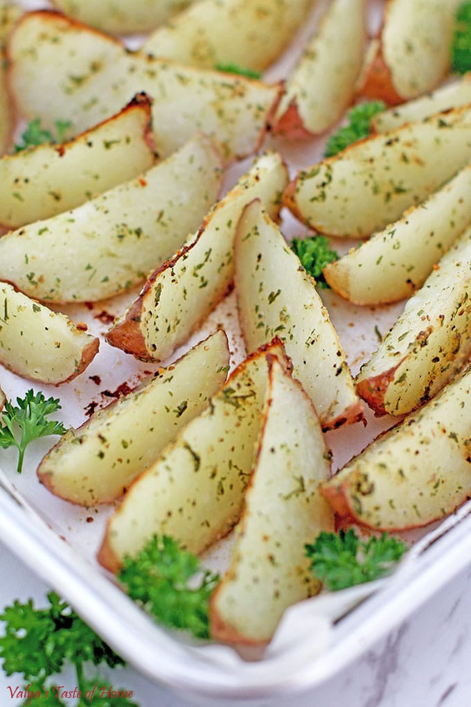 Seasoned Baked Red Potato Wedges Valya's Taste of Home