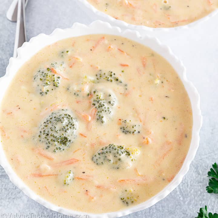 Easy Broccoli and Cheddar Soup (Ready in Under 30 Minutes!)
