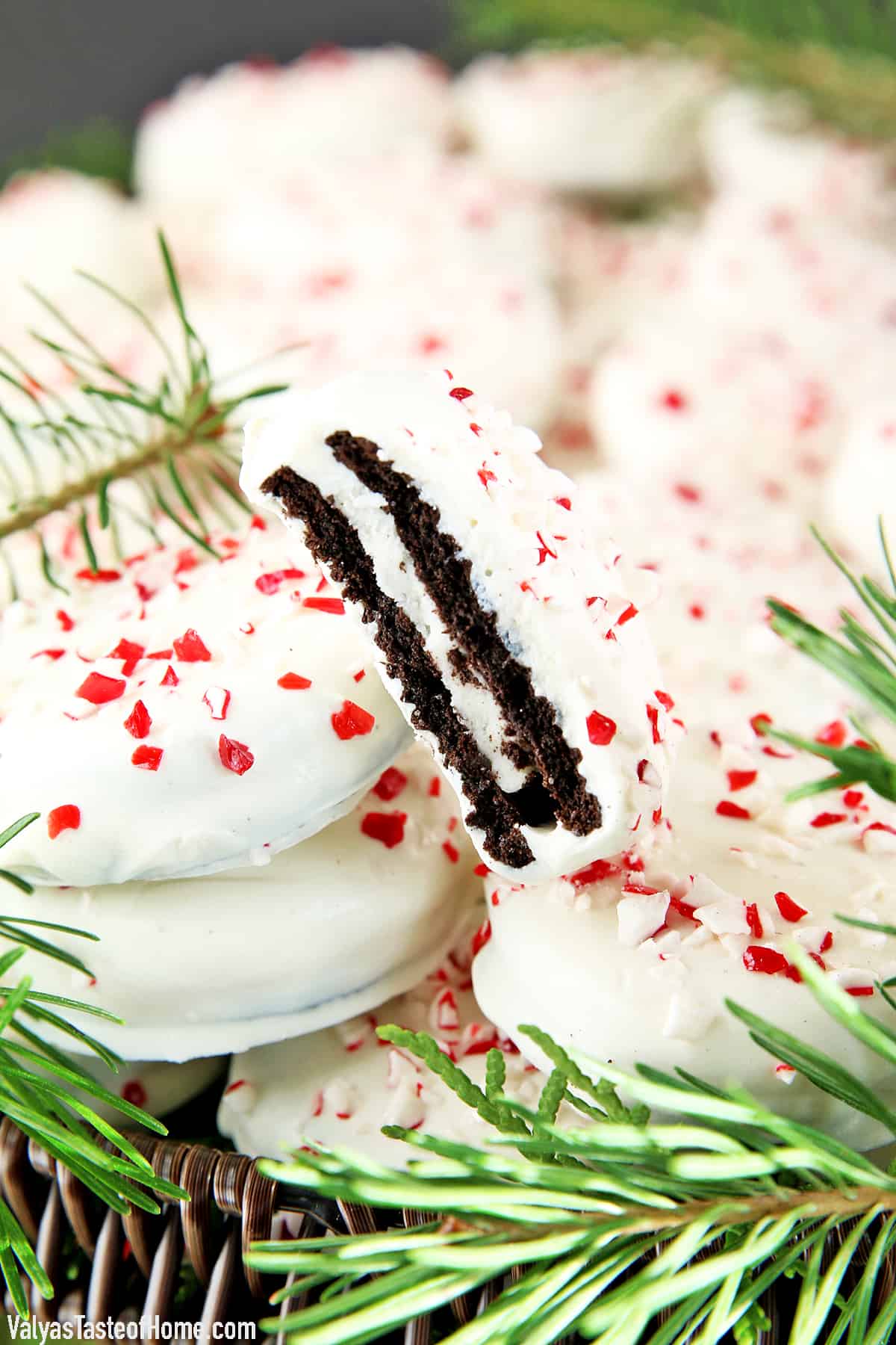 White Chocolate Peppermint Oreo Cookies « Valya's Taste of Home
