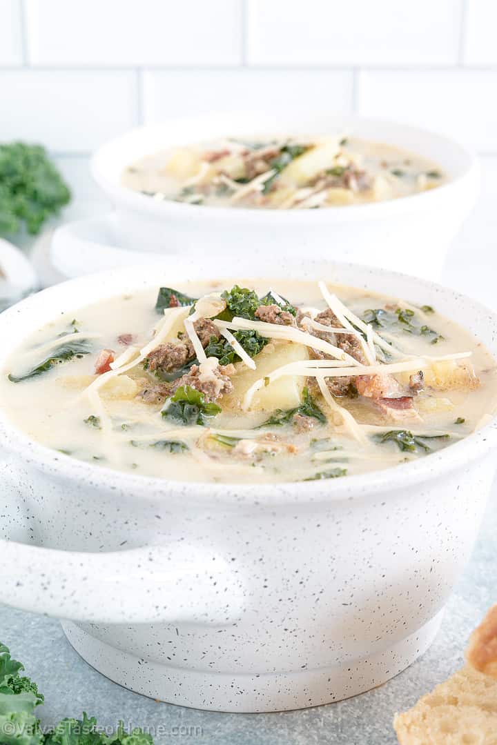 The Best Zuppa Toscana Soup (Classic Olive Garden Copycat)