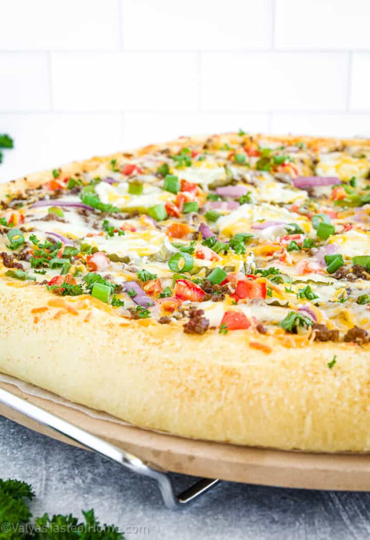 Easy Cheeseburger Pizza (Absolute Family-Favorite Recipe!)