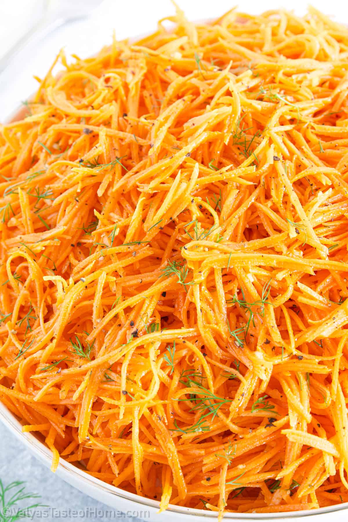 Korean carrot salad morkovcha shredding - Gala in the kitchen